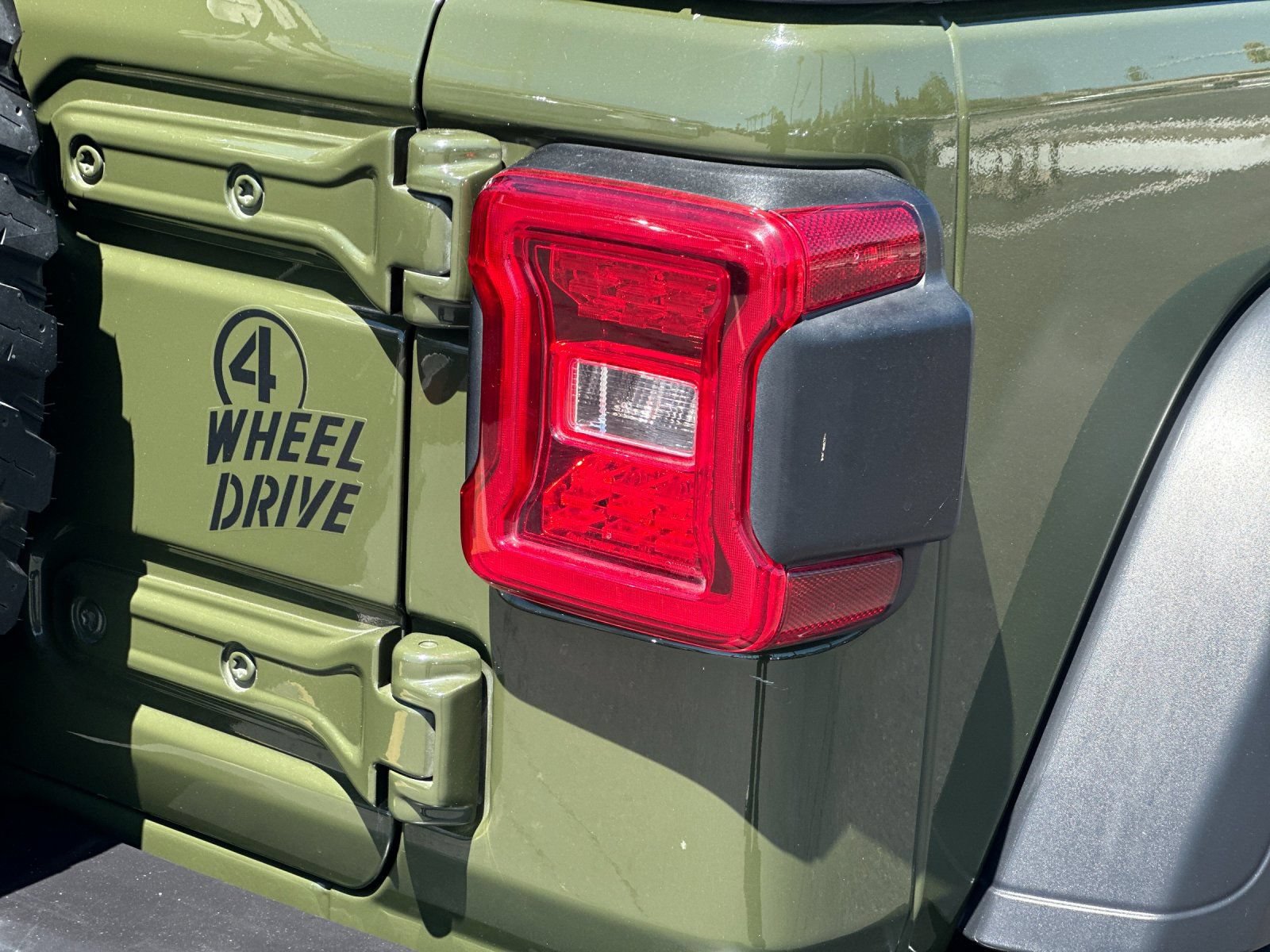 Used 2023 Jeep Wrangler Sport AWD/4WD image 24