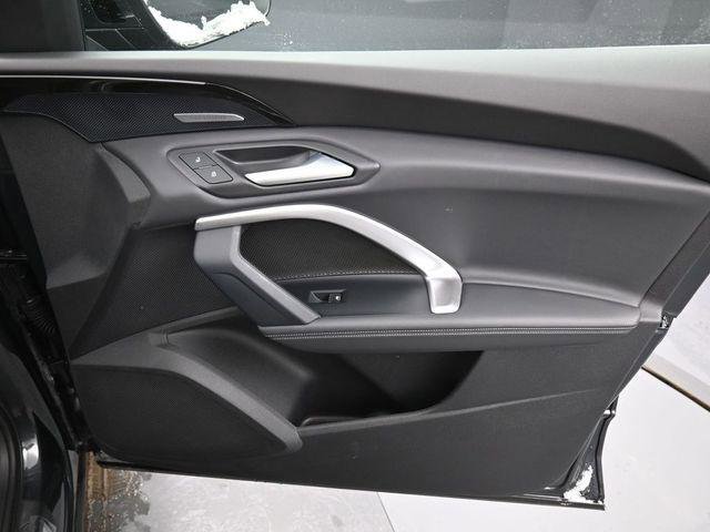 Certified 2025 Audi Q5 Premium Plus w/ Premium Plus image 38