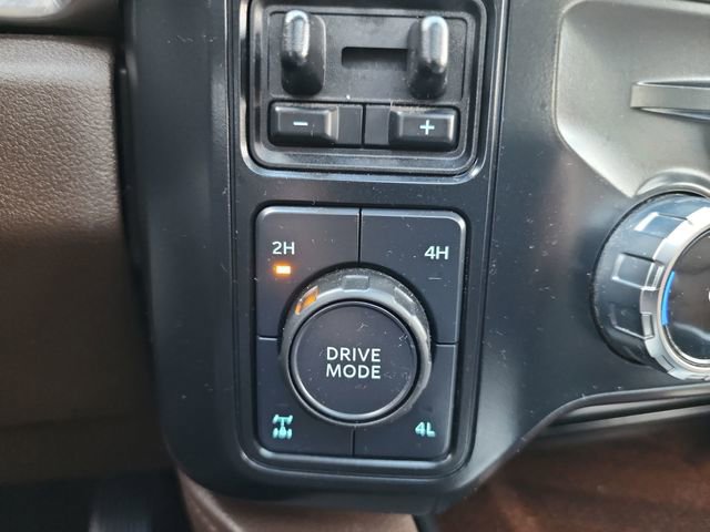 Used 2024 Ford F250 King Ranch w/ Chrome Package image 36