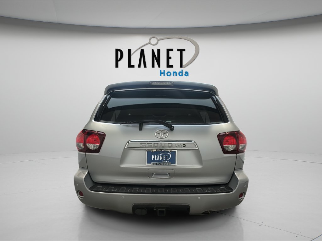 Used 2018 Toyota Sequoia Platinum AWD/4WD image 9
