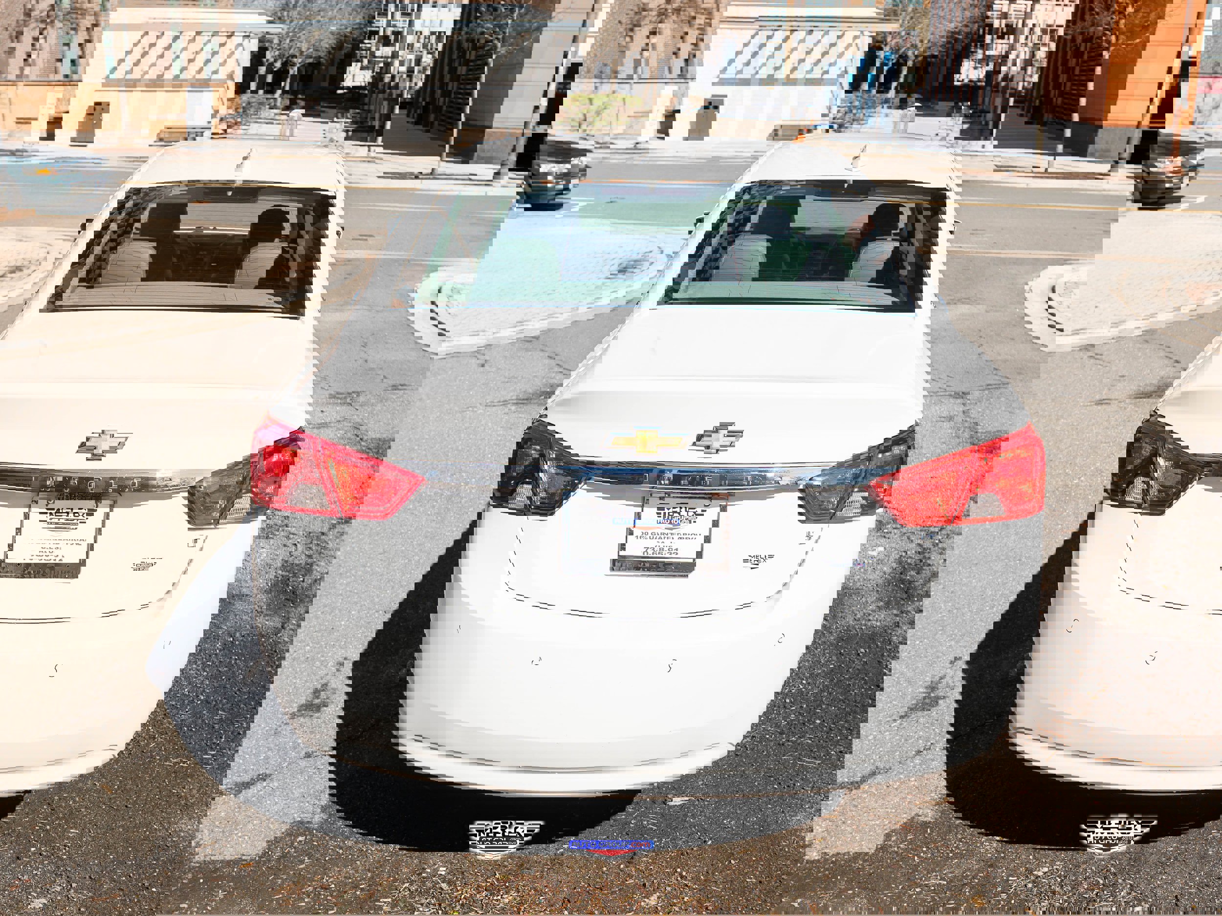 Used 2015 Chevrolet Impala LT w/ Convenience Package image 6