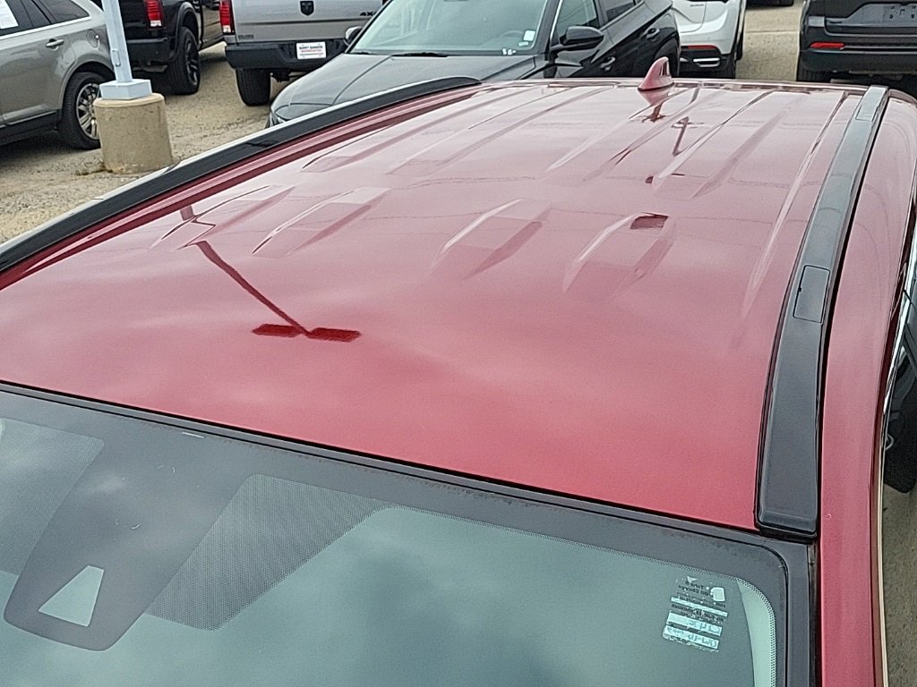 Used 2021 Toyota RAV4 LE image 5