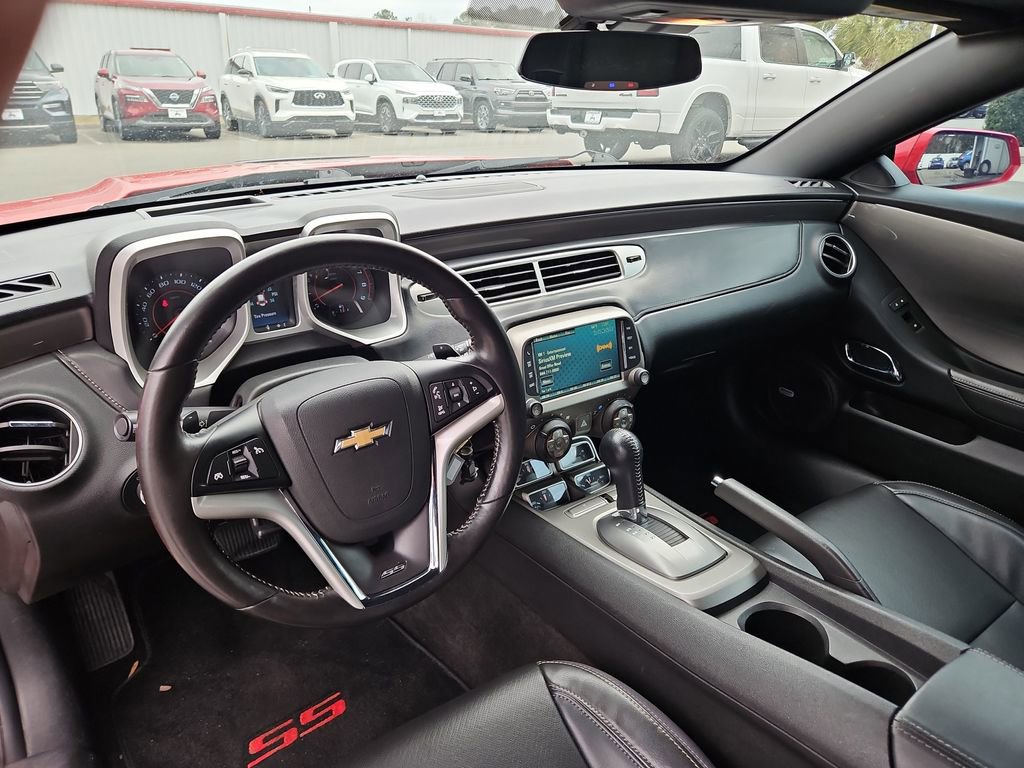 Used 2014 Chevrolet Camaro SS w/ RS Package image 13