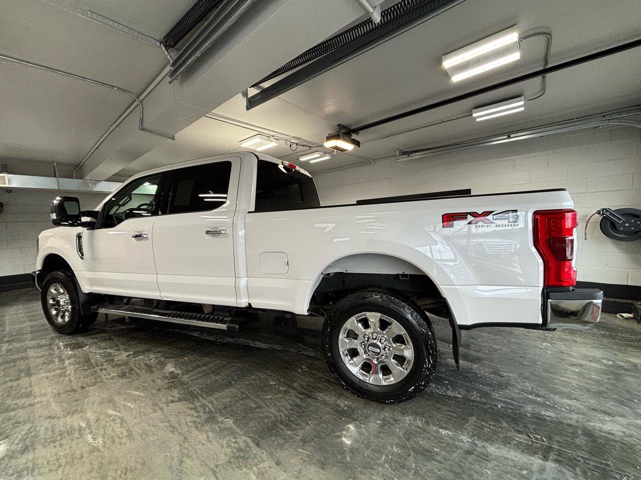 Used 2019 Ford F250 Lariat w/ Lariat Ultimate Package image 7