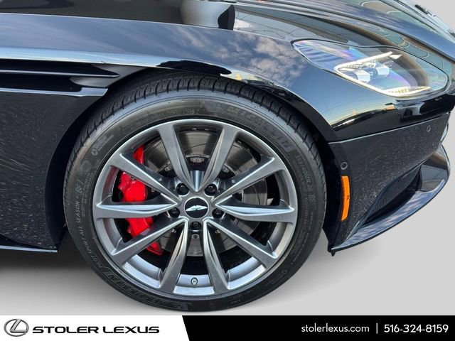 Used 2018 Aston Martin DB11 Coupe RWD image 6