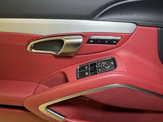 Certified 2025 Porsche 718 Boxster S RWD image 31