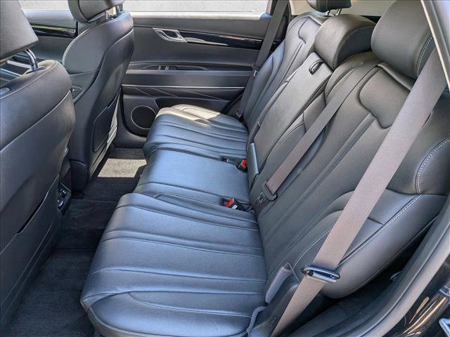 Used 2025 Genesis GV80 2.5T Standard AWD/4WD image 19