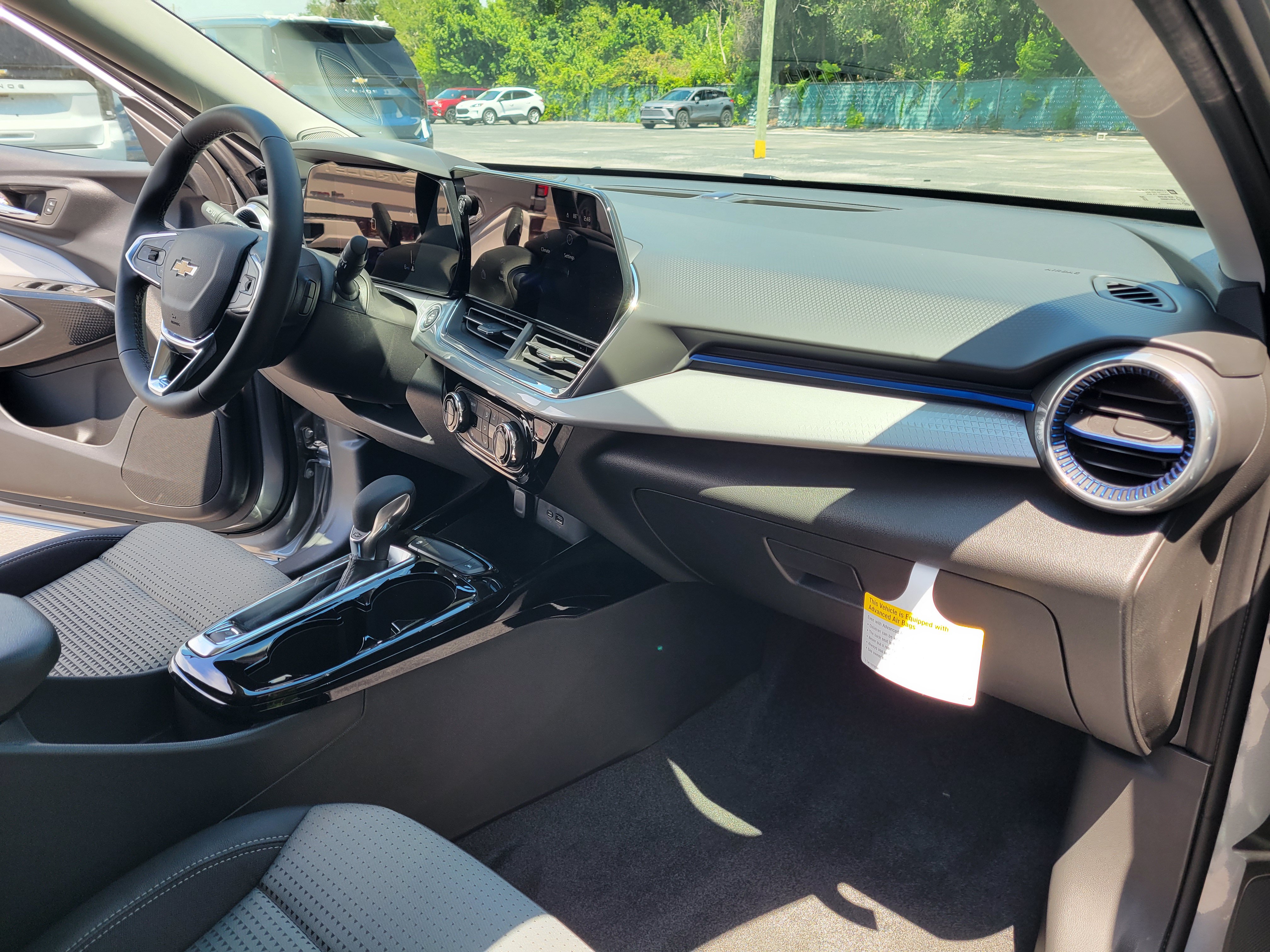 New 2026 Chevrolet Trax LT w/ Driver Confidence Package FWD image 26