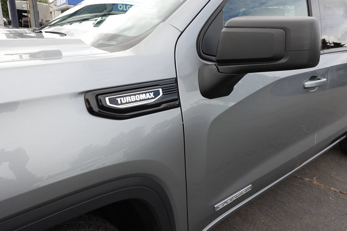 Used 2025 GMC Sierra 1500 Elevation AWD/4WD image 7