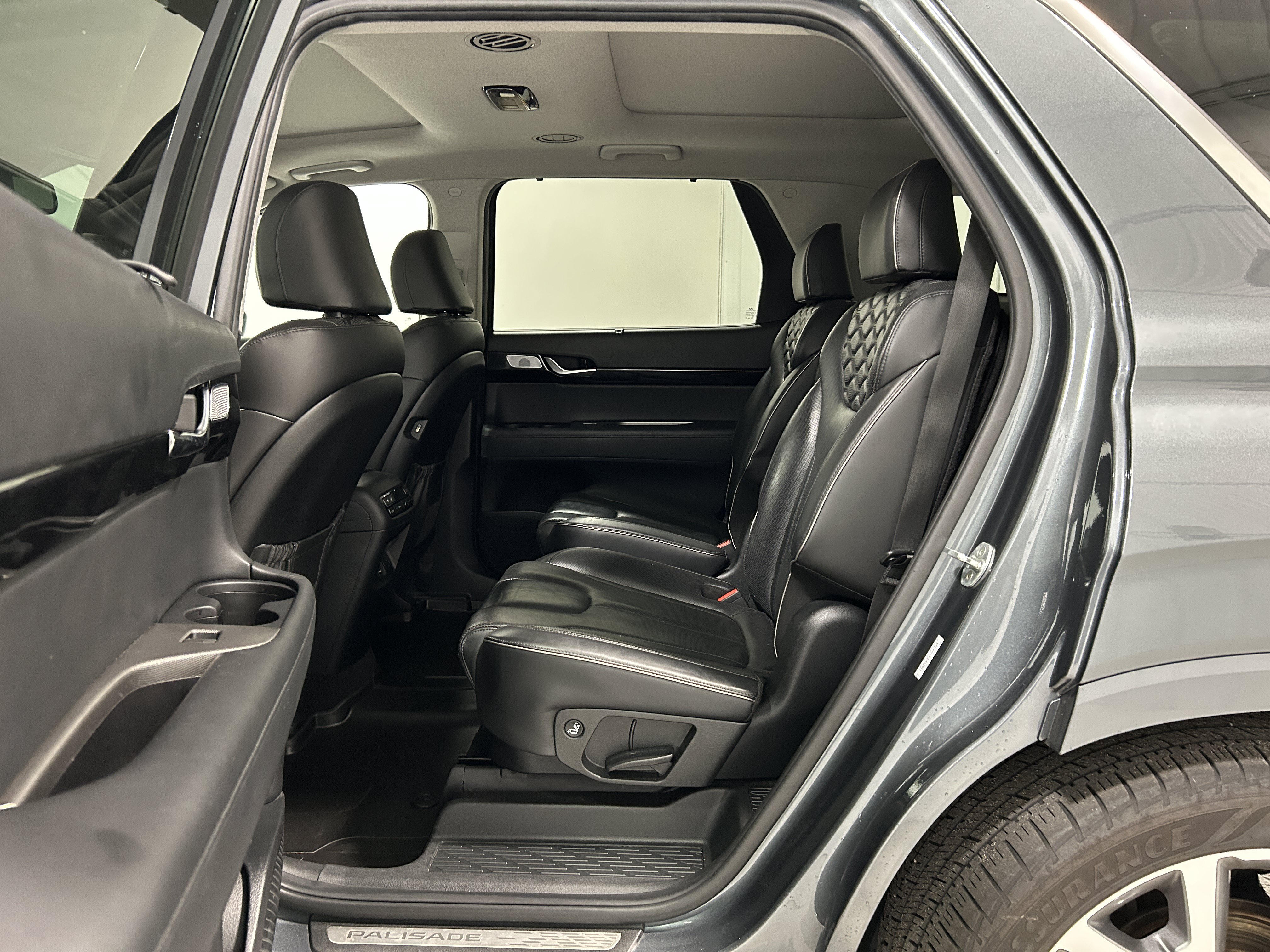 Used 2021 Hyundai Palisade Limited AWD/4WD image 29