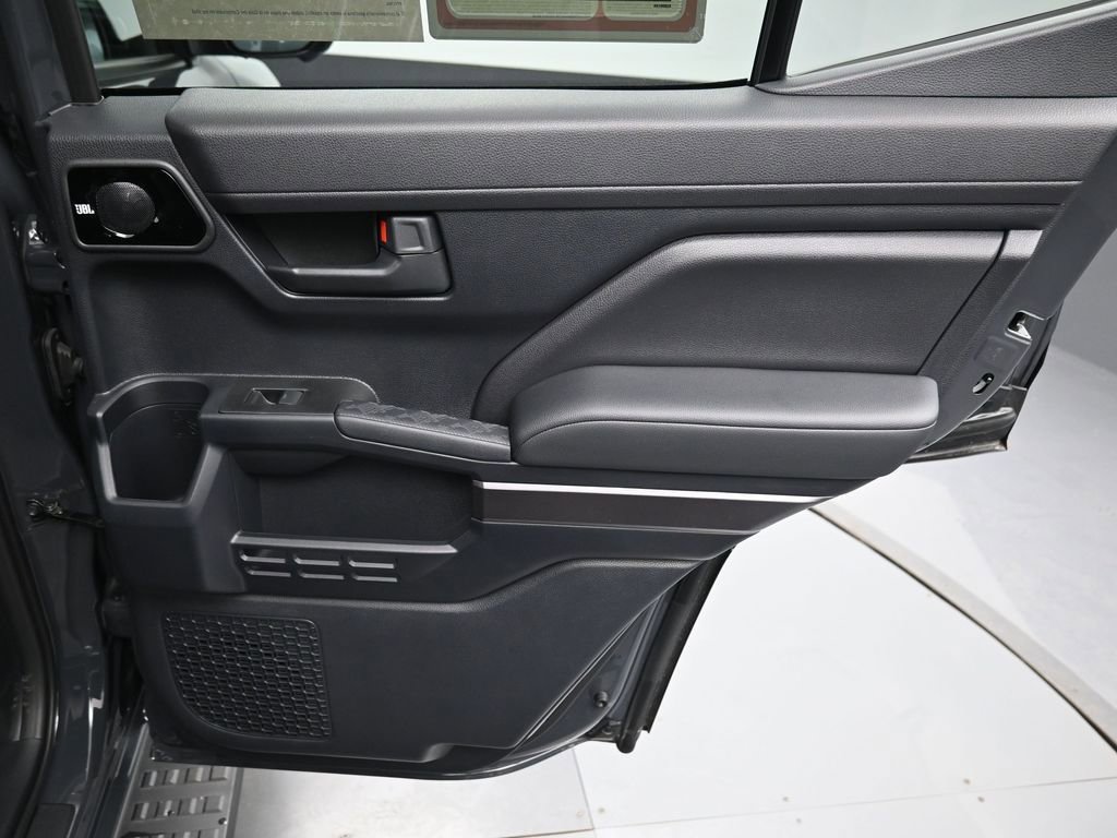 Certified 2025 Toyota 4Runner TRD Off-Road Premium image 39