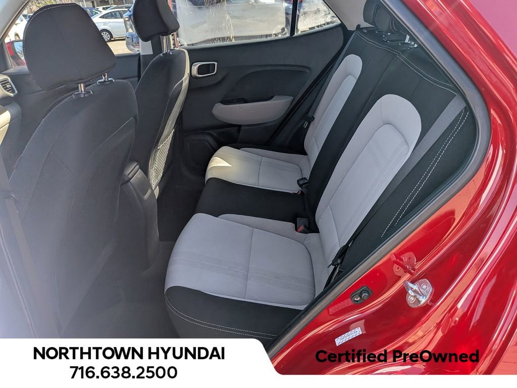 Certified 2023 Hyundai Venue SEL image 29