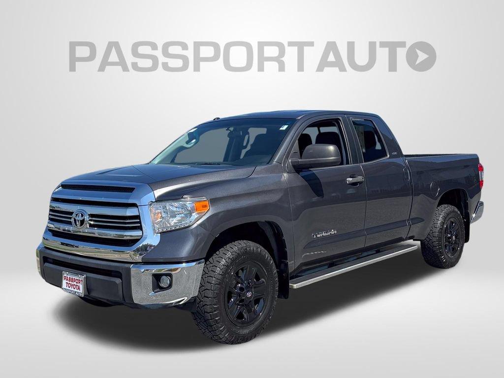 Used 2017 Toyota Tundra SR5 AWD/4WD image 1