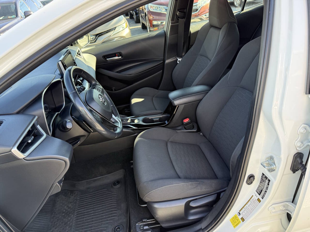 Used 2021 Toyota Corolla SE FWD image 7