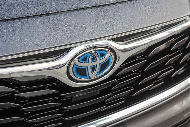 Used 2023 Toyota Highlander Limited image 18