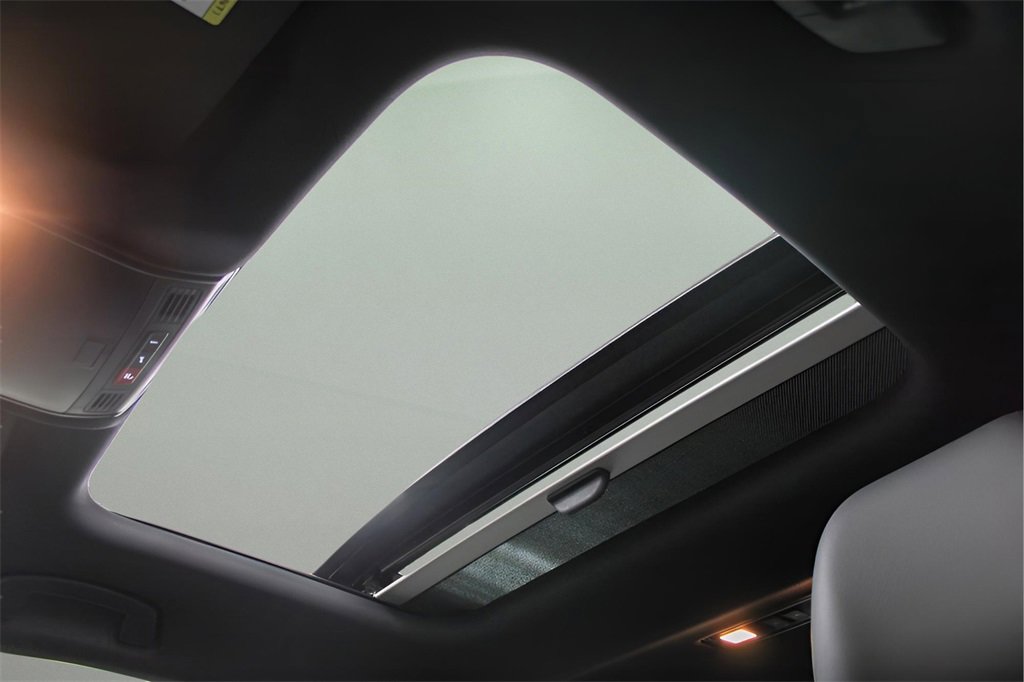 Used 2025 Volkswagen Jetta GLI Autobahn image 19