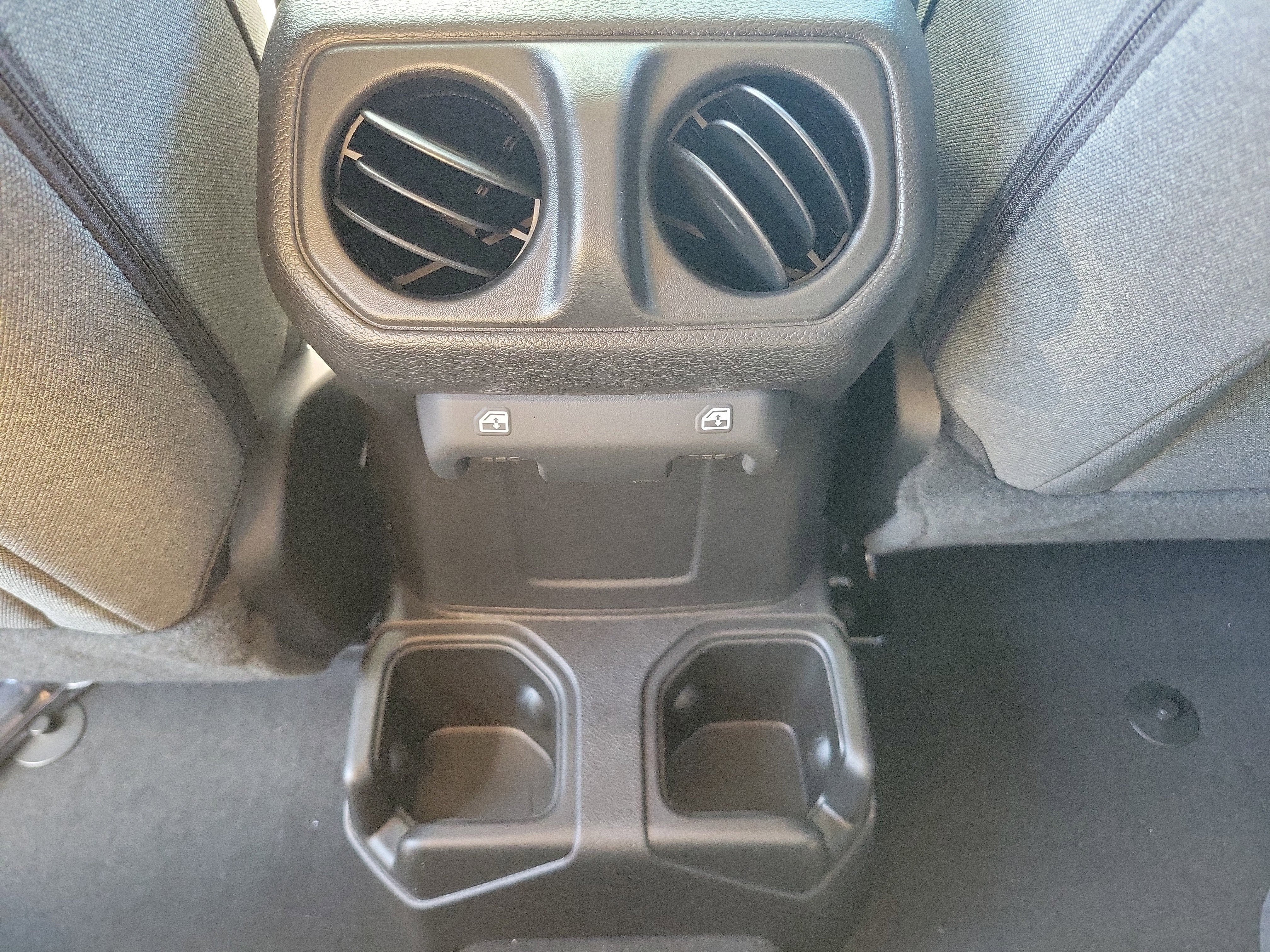 New 2025 Jeep Wrangler Sport S image 10