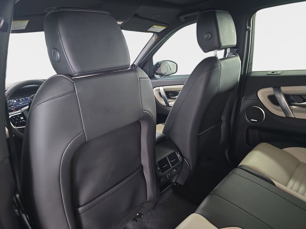 Used 2023 Land Rover Discovery Sport SE R-Dynamic image 12
