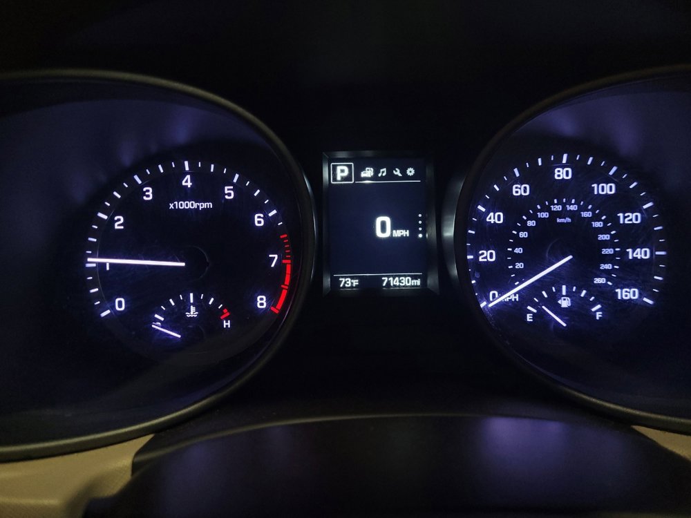 Used 2018 Hyundai Santa Fe Sport image 23