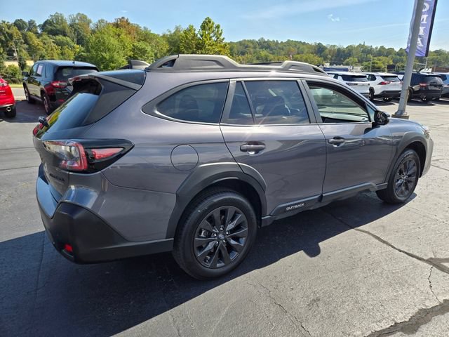 Used 2025 Subaru Outback Onyx Edition AWD/4WD image 8