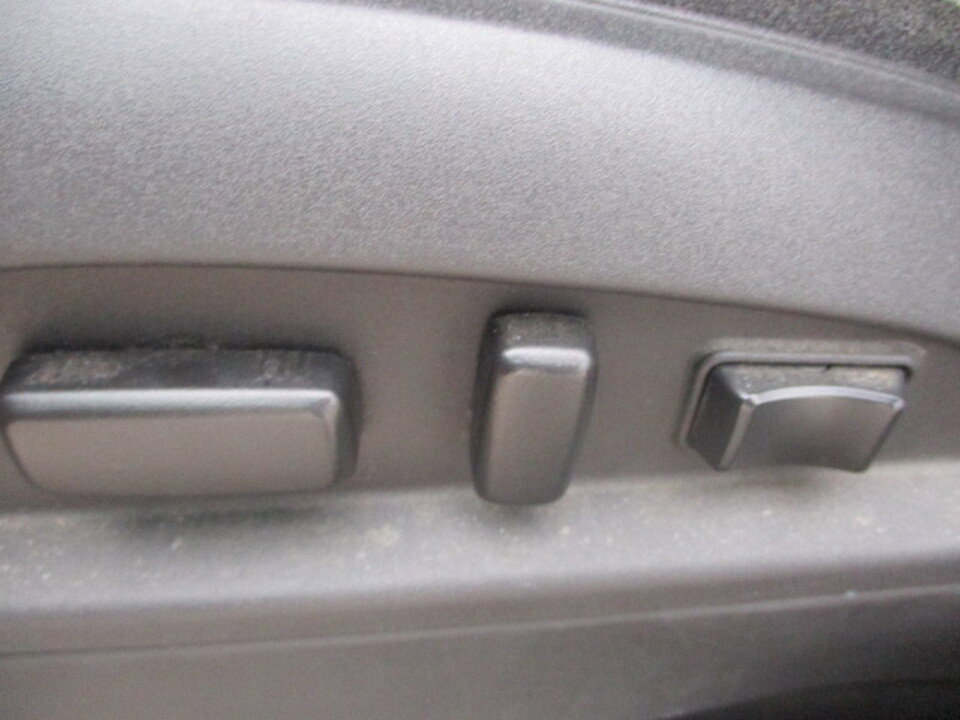 Used 2016 Chevrolet Equinox LT w/ Convenience Package image 24