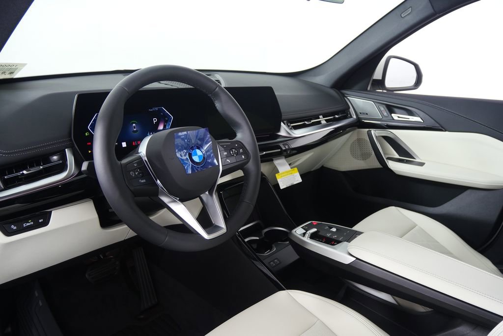 Used 2026 BMW X1 xDrive28i image 12