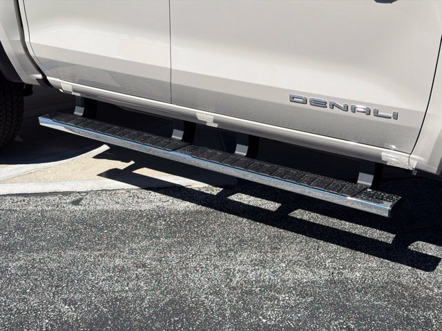 New 2026 GMC Canyon Denali AWD/4WD image 11