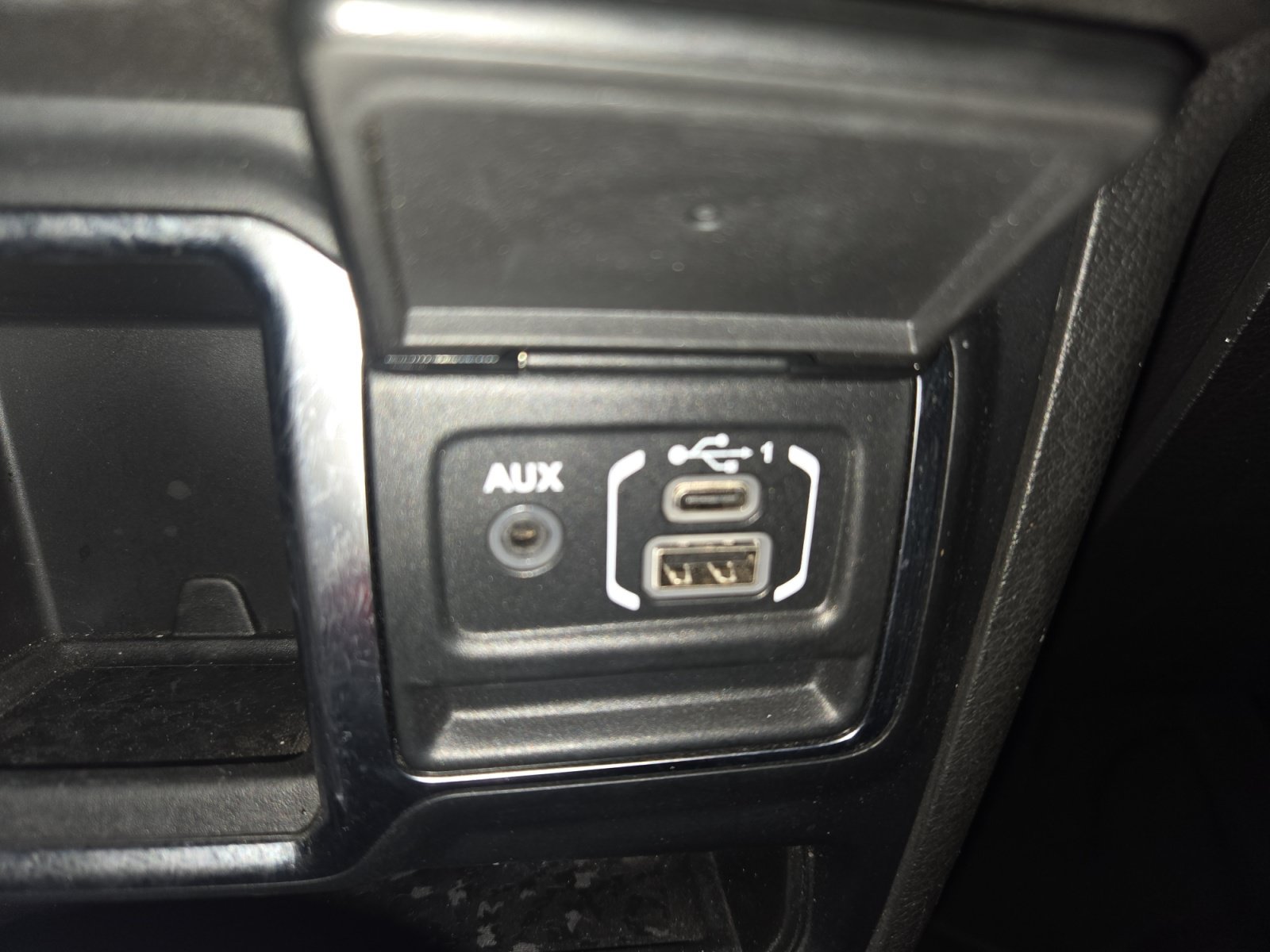 Used 2024 Jeep Gladiator Sport AWD/4WD image 20