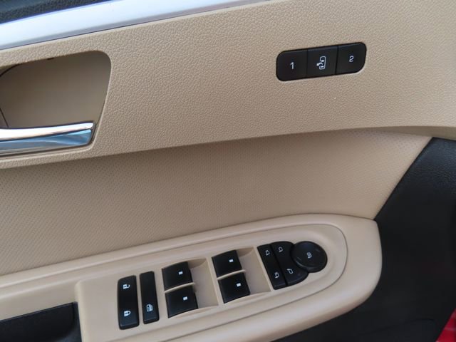 Used 2012 Chevrolet Traverse LTZ image 13