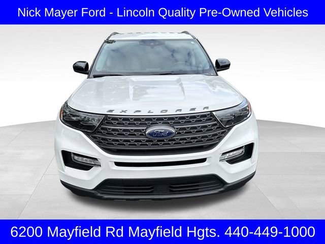 Used 2022 Ford Explorer XLT w/ Equipment Group 202A image 2