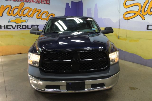 Used 2017 RAM 1500 ST w/ SXT Appearance Group AWD/4WD image 3