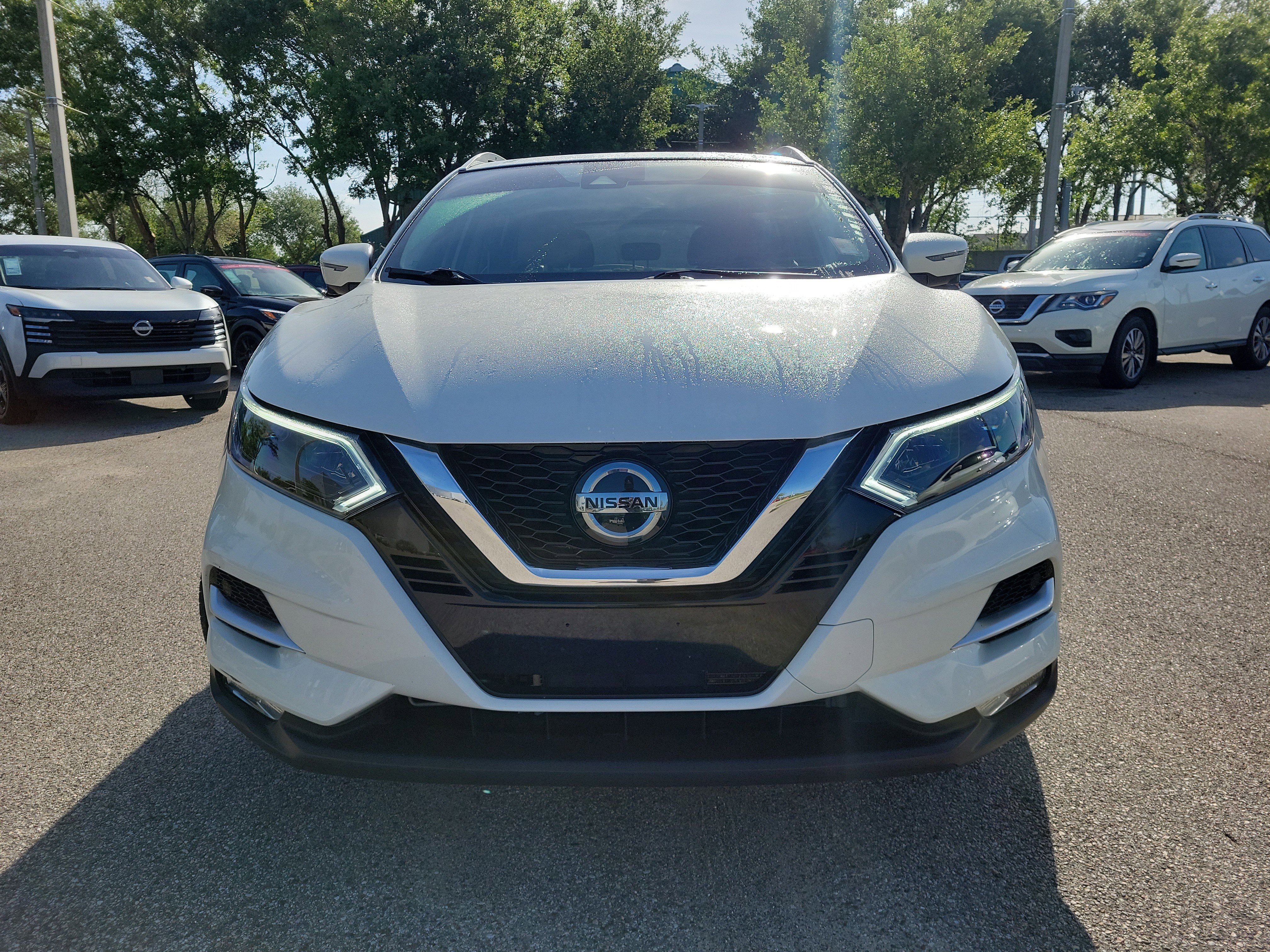 Certified 2021 Nissan Rogue Sport SL w/ Premium Package FWD image 2