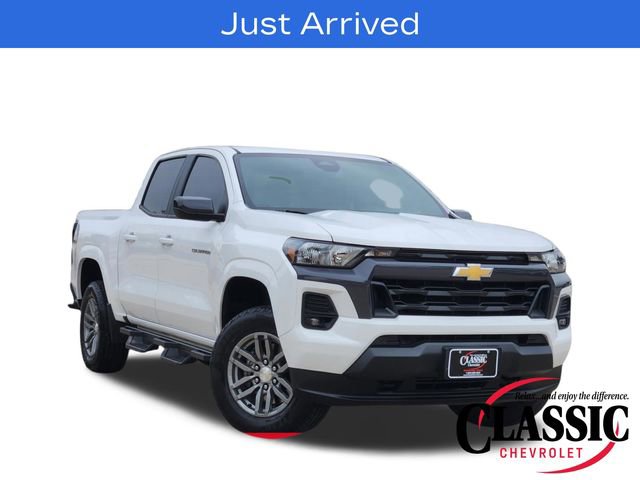 Used 2024 Chevrolet Colorado LT w/ LT Convenience Package II AWD/4WD image 1