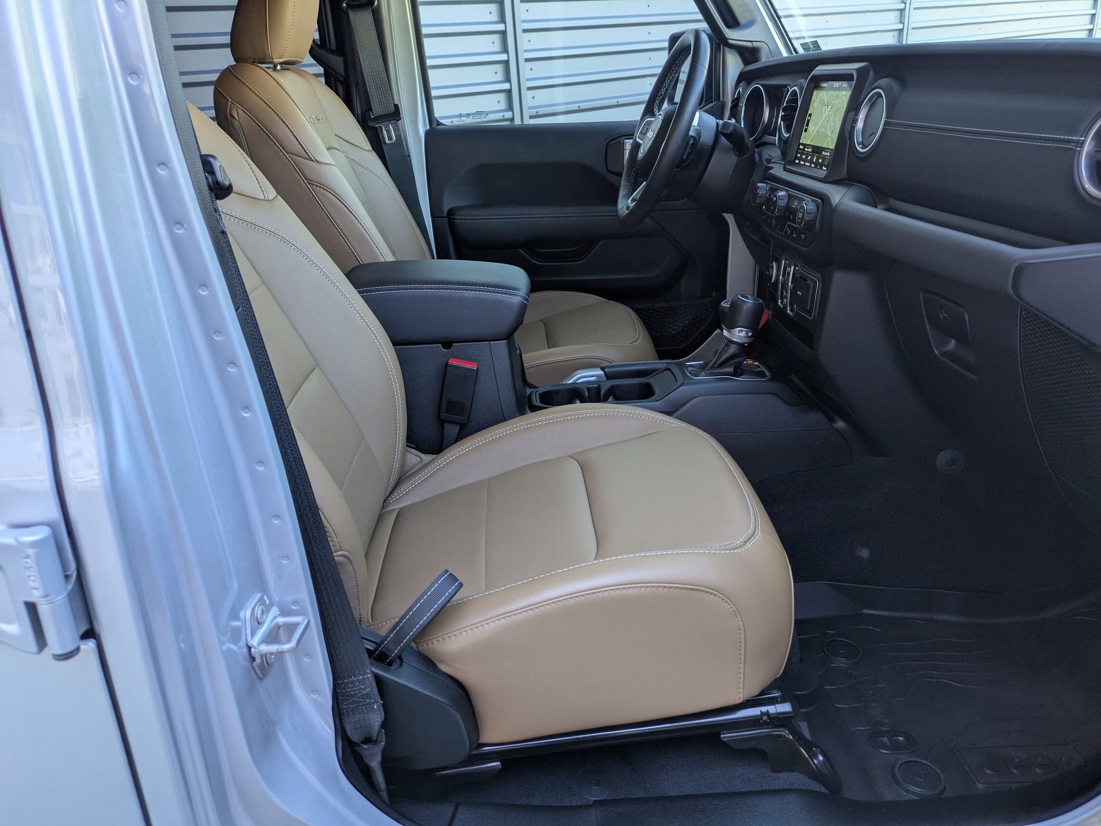 Used 2023 Jeep Wrangler Sahara w/ Cold Weather Group image 30