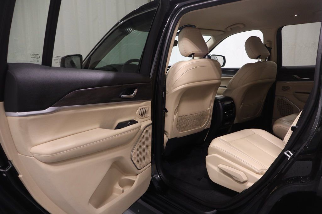 Certified 2022 Jeep Grand Cherokee L Limited image 12