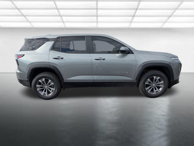 New 2026 Chevrolet Equinox LT w/ Convenience Package II FWD image 30