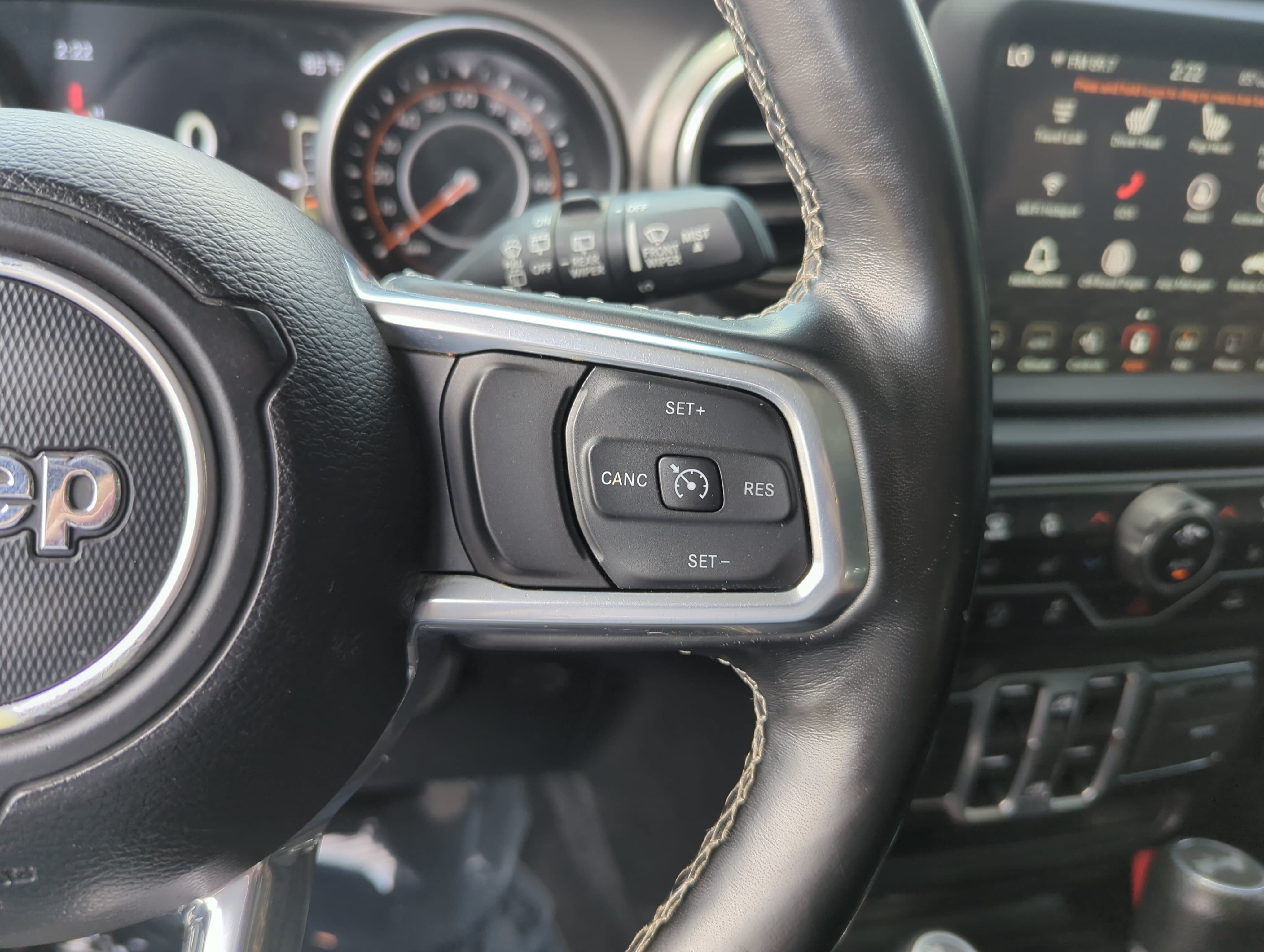 Used 2021 Jeep Wrangler Unlimited Sahara AWD/4WD image 16