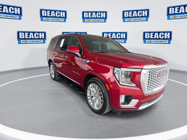 Used 2024 GMC Yukon Denali w/ Advanced Technology Package AWD/4WD image 2