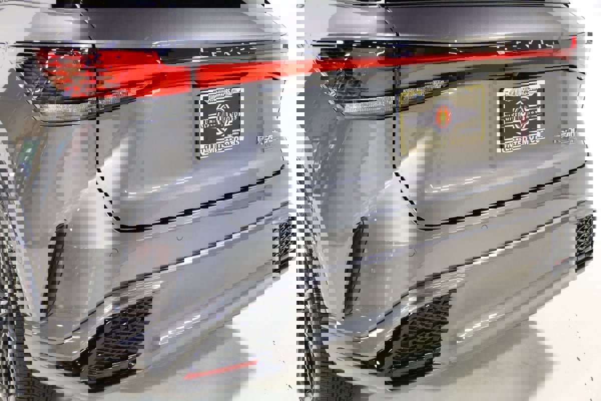 Used 2023 Lexus RX 500h F Sport image 67