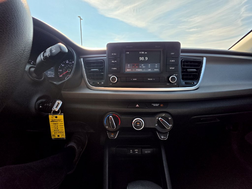 Used 2018 Kia Rio S FWD image 23