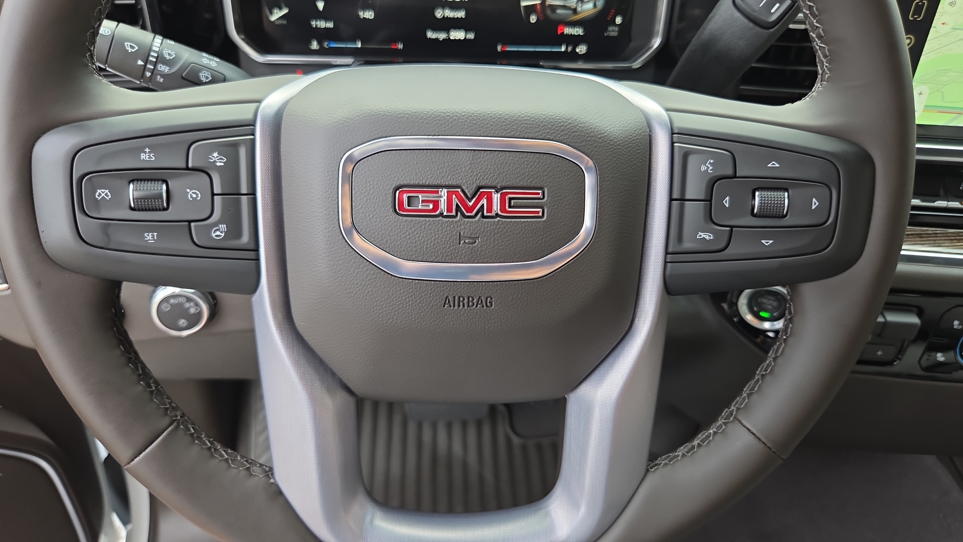 Certified 2026 GMC Sierra 1500 SLE w/ Max Trailering Package RWD image 24