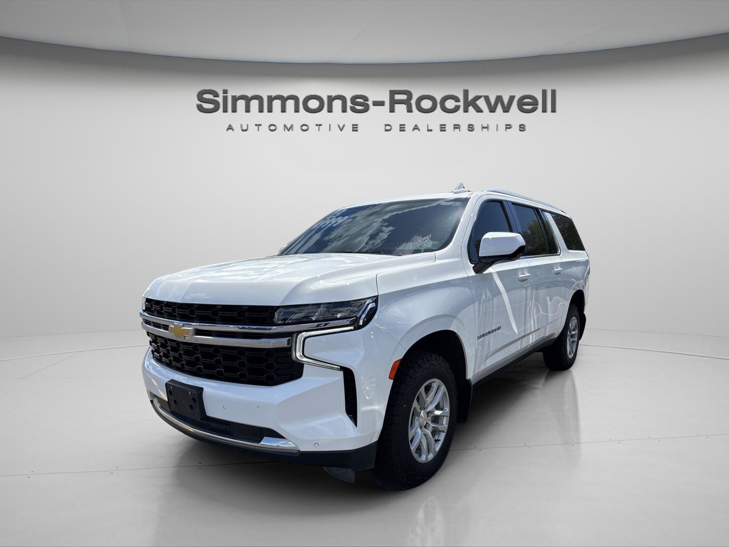 Used 2023 Chevrolet Suburban LS w/ Max Trailering Package AWD/4WD image 1