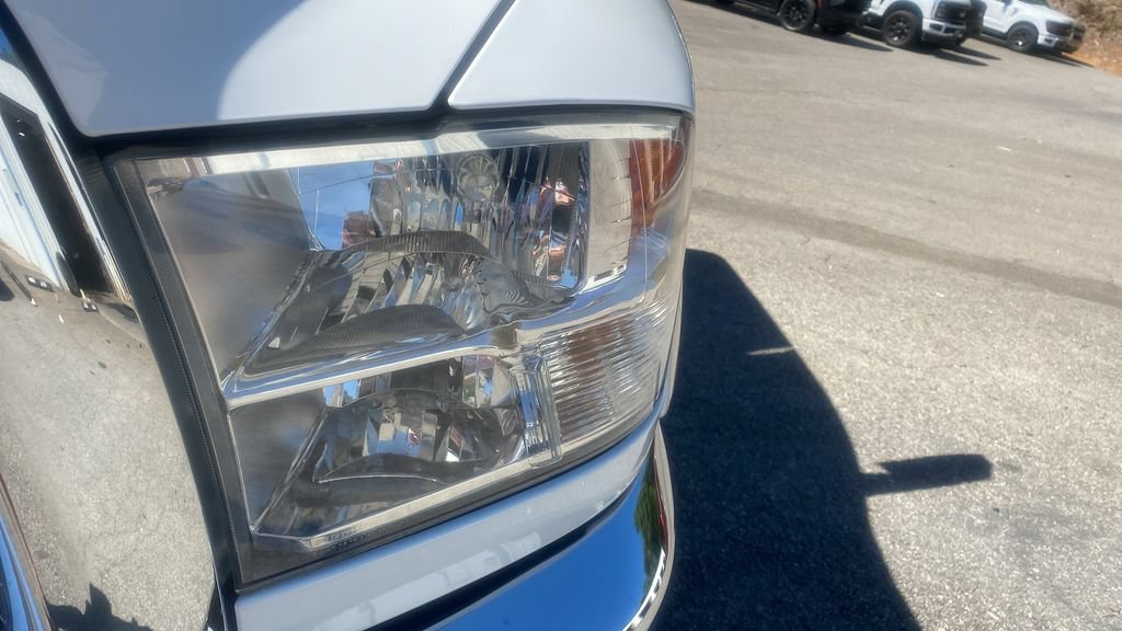 Used 2018 RAM 2500 Big Horn w/ Harvest Edition AWD/4WD image 9