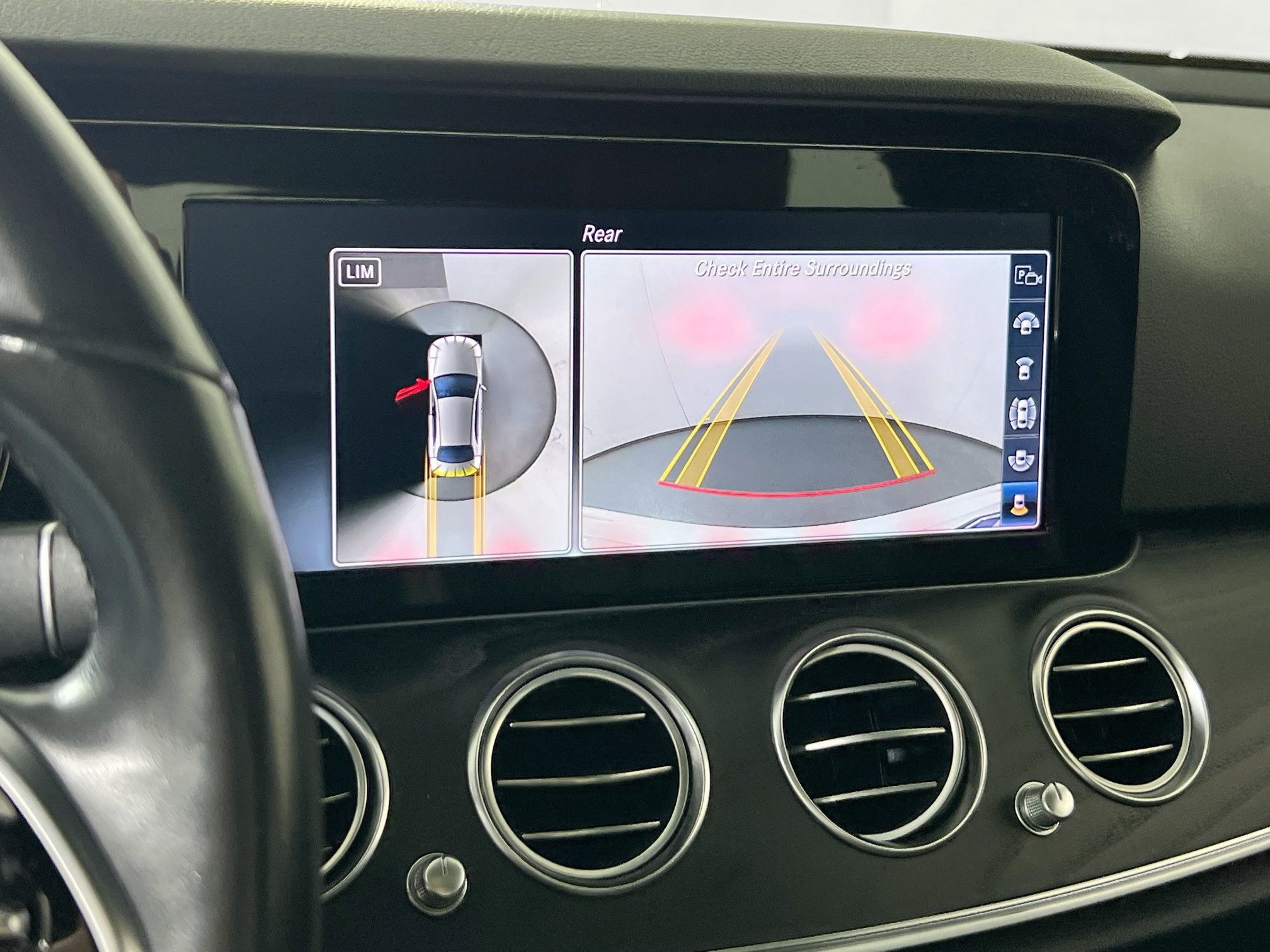 Used 2019 Mercedes-Benz E 300 4MATIC image 14