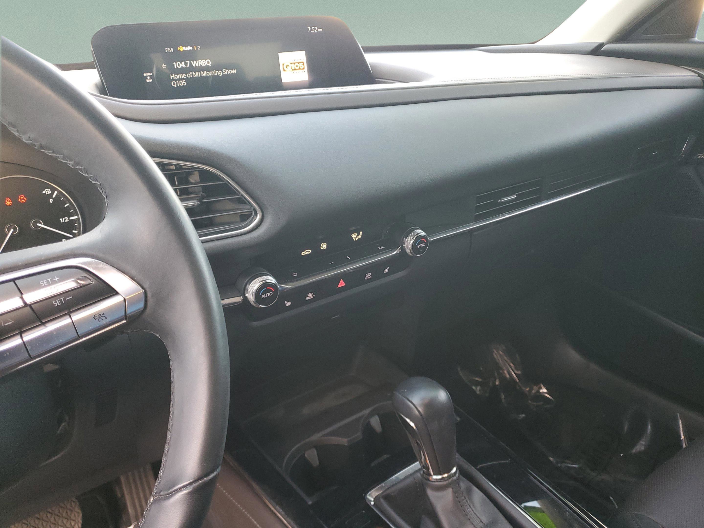 Used 2021 MAZDA CX-30 FWD 2.5 S w/ Premium Package image 25