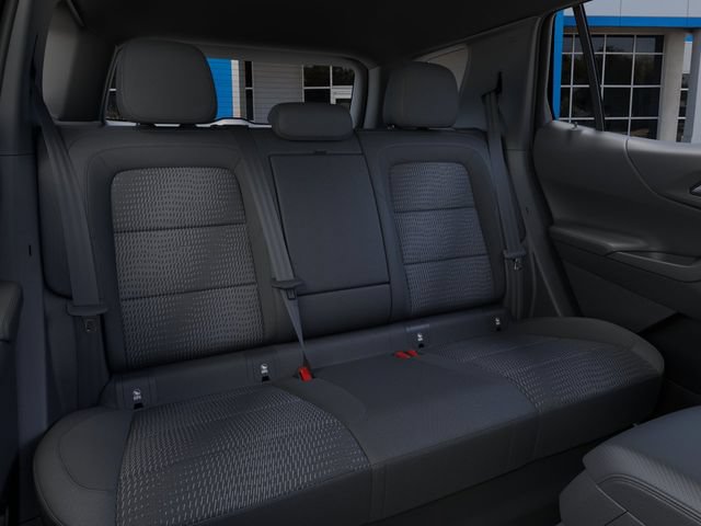 New 2026 Chevrolet Equinox LT w/ Safety and Technology Package FWD image 17