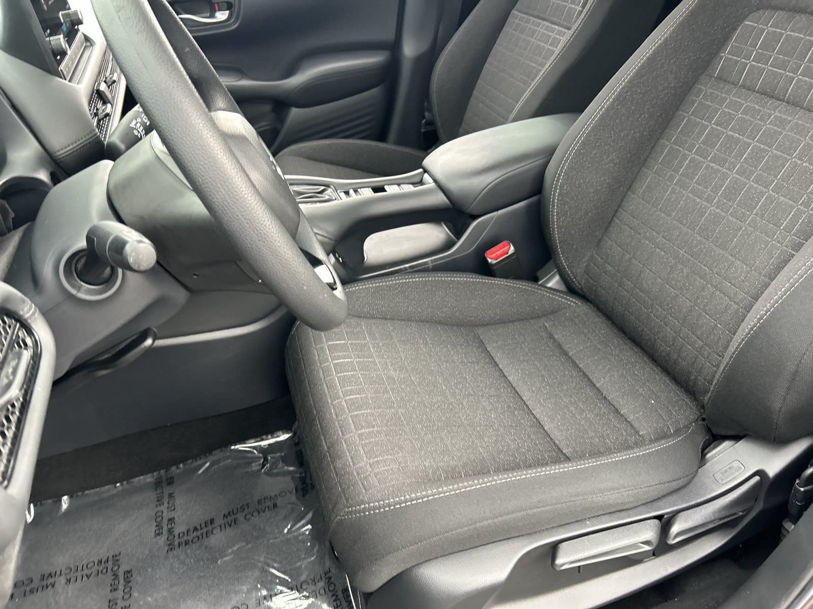 Certified 2025 Honda HR-V LX image 23