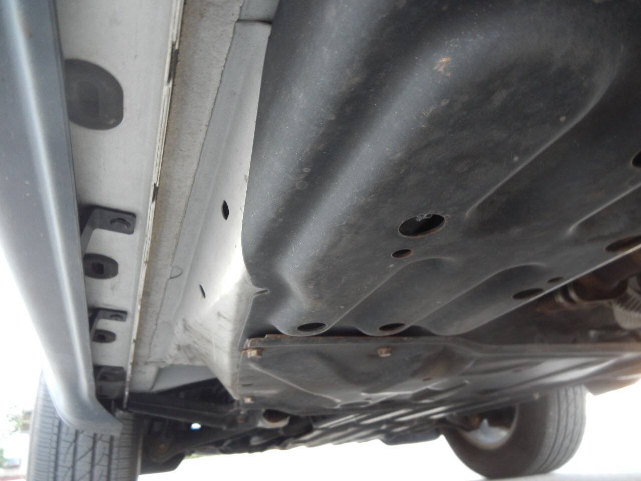 Used 2011 Jeep Grand Cherokee Laredo AWD/4WD image 45
