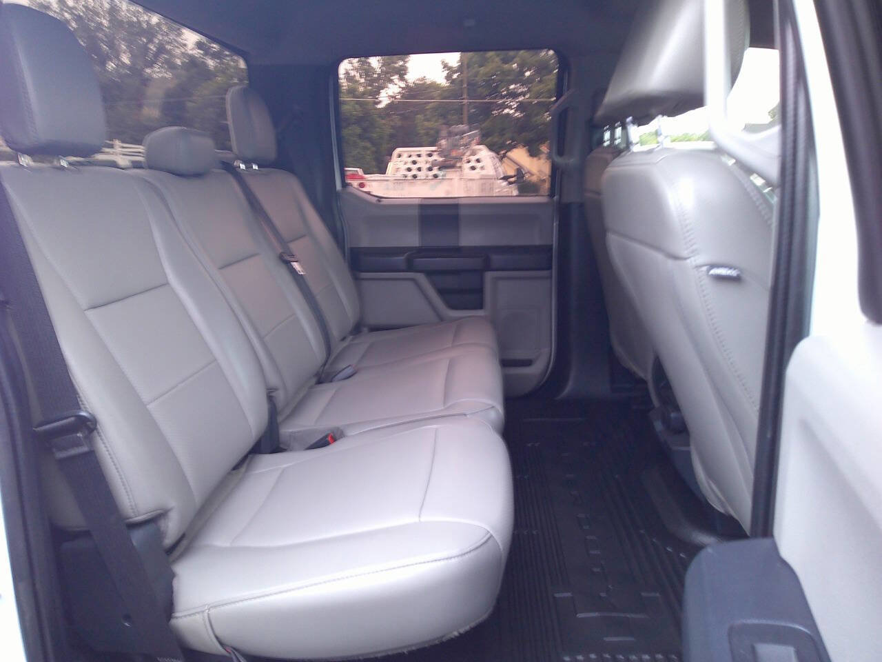 Used 2022 Ford F250 XL w/ Power Equipment Group image 15