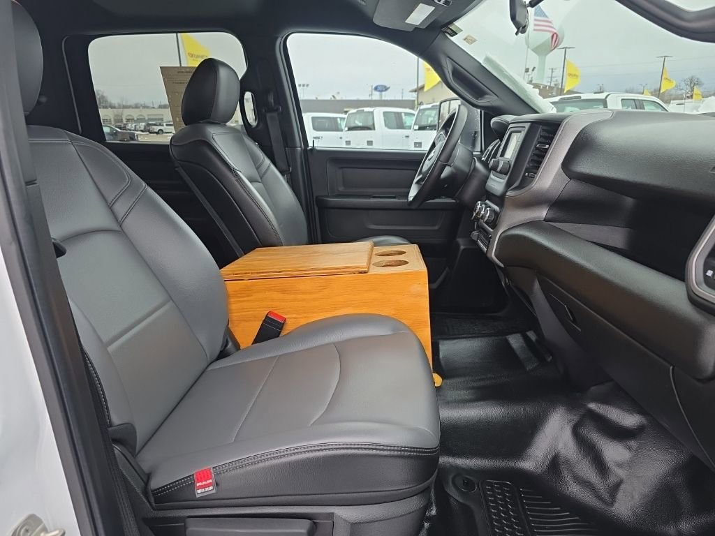 Used 2024 RAM 3500 Tradesman image 35